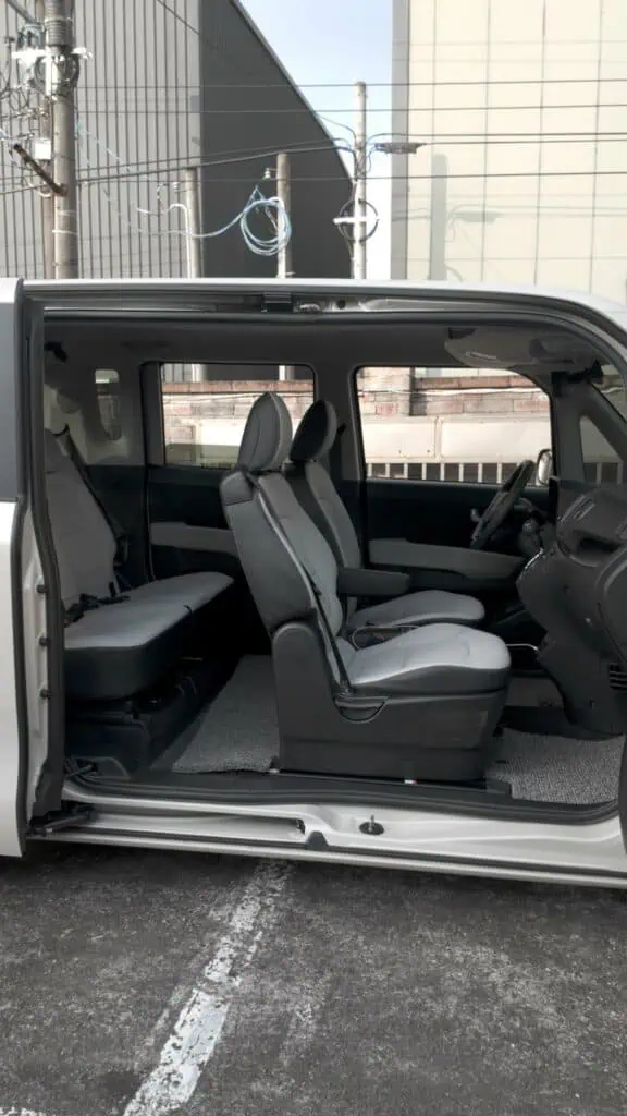 Kia ray 側邊滑門開啟狀況